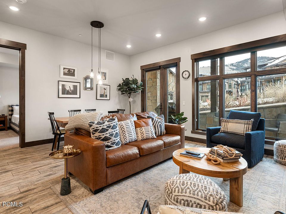 1st image of 3703 Blackstone Dr #106