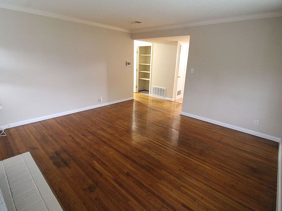 5th image of 2467 Shilshone Cir