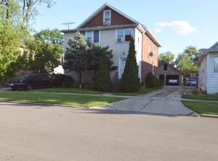 813 11th St, North Chicago, IL