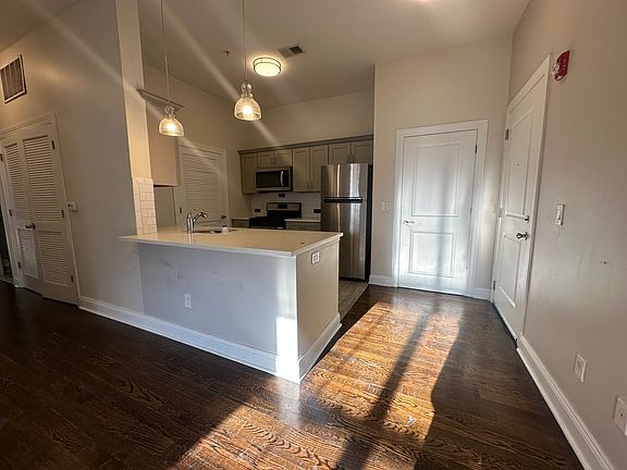 3rd image of 743 Park Ave #101