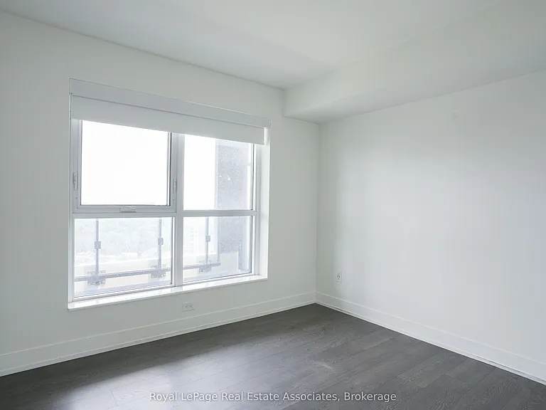 5 Mabelle Ave #1828 — Photo 16