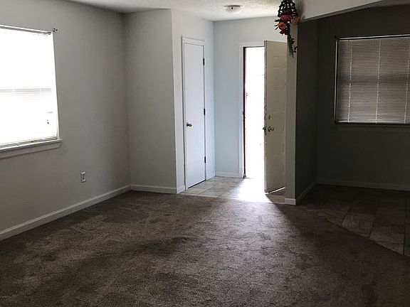 4th image of 9320 E Osie St APT 4201