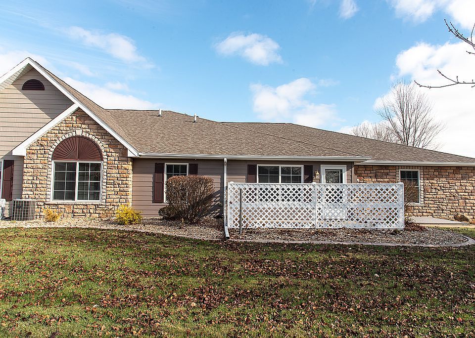 1st image of 1709 E Greenwood Ln