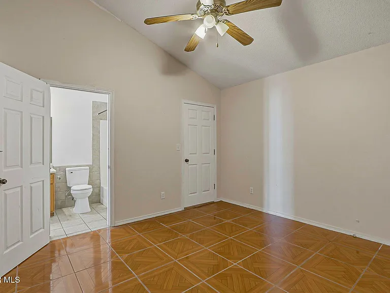 3836 Tierra Roca Pl — Photo 17