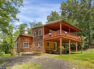 671 Buckwalter Rd, Newport, PA 17074