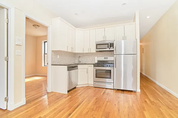 Rented by Compass | media 5