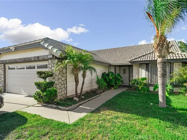 18460 Ash St, Bloomington, CA 92316