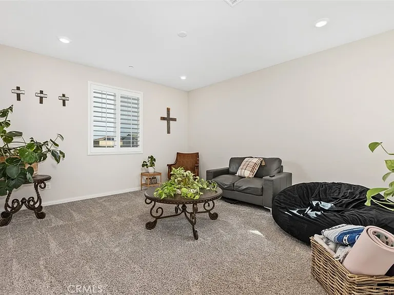 28427 Farm Creek Way — Photo 34