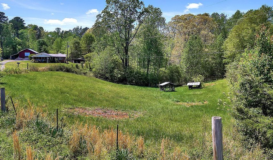 1st image of 120 Collins Rd