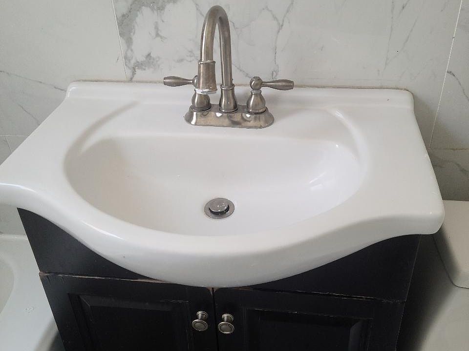 1st image of 2868 Randall Ave #2