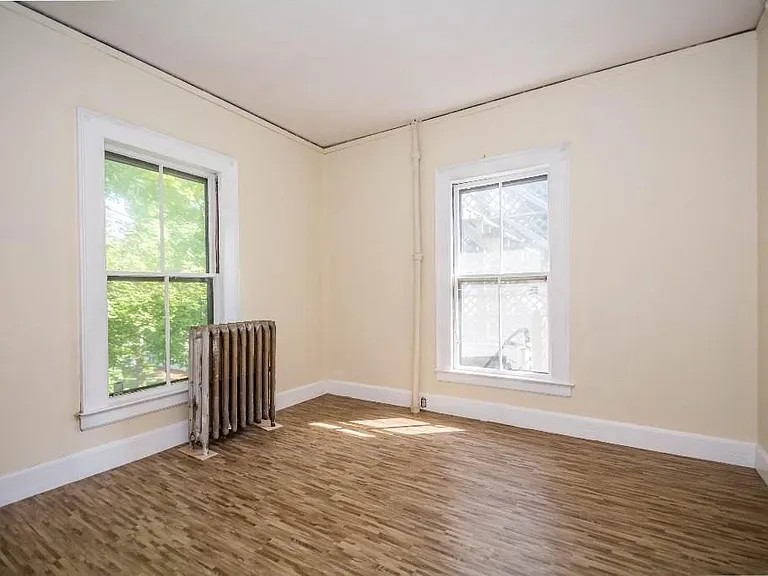 328 Wilder St #9 — Photo 17