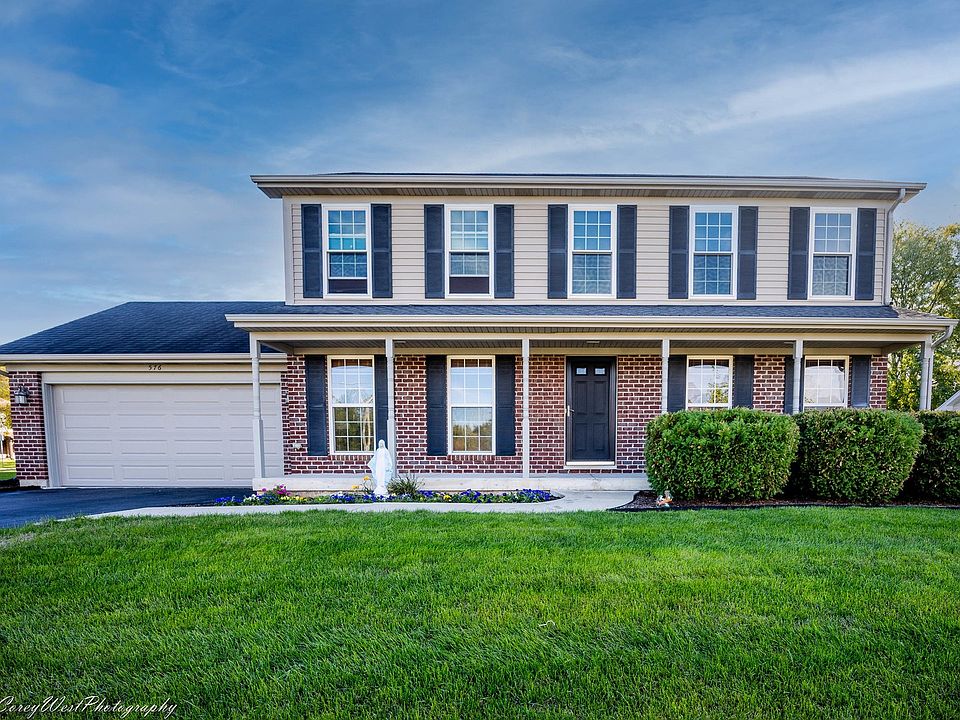 1st image of 576 Bayfield Dr