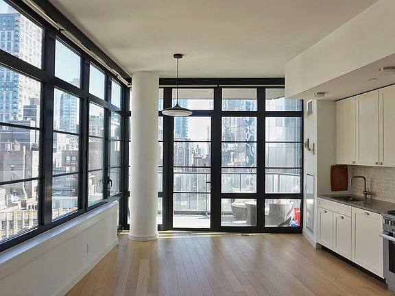3rd image of 50 W 30th St #13C