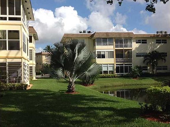 4th image of 5111 W Oakland Park Blvd #301
