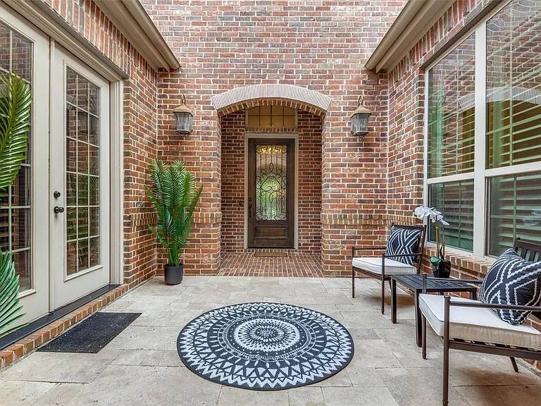 3011 Haywick Colony — Photo 11