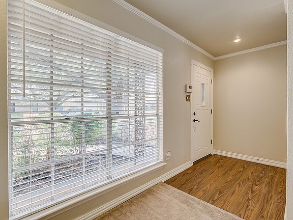 5th image of 1804 Galahad Ln