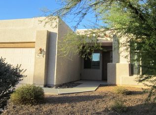 315 E Calle Garbillo, Green Valley, AZ 85614