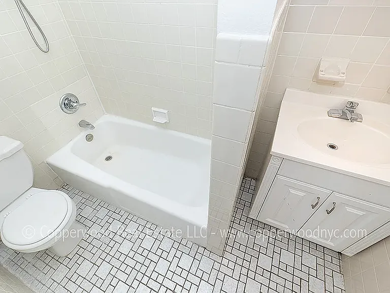 315 E 84th St #30 — Photo 9