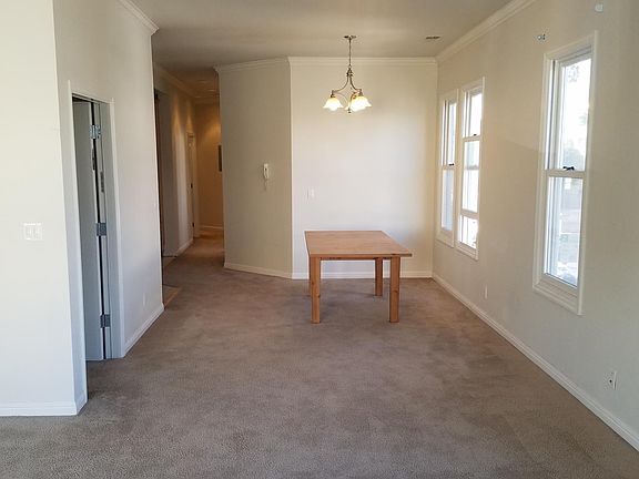 3rd image of 901 Balboa St