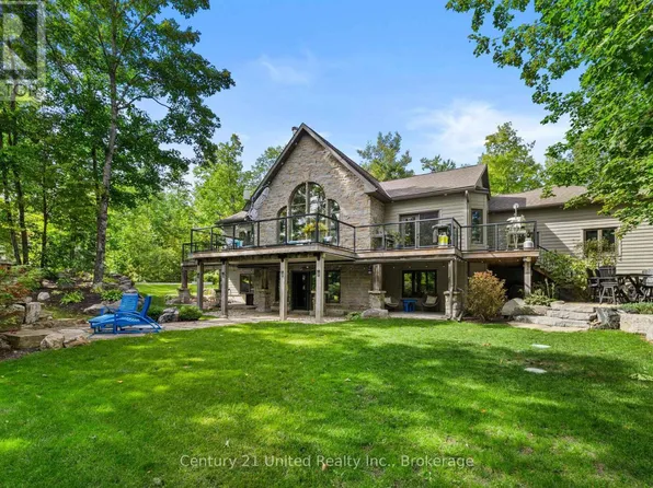 37 Mitchell Cres, Trent Lakes, ON K0L 1J0