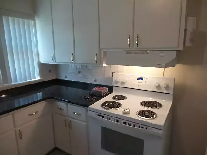 2163 College Ave #1A — Photo 4