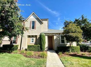 4090 Trenton Ave, Clovis, CA 93619
