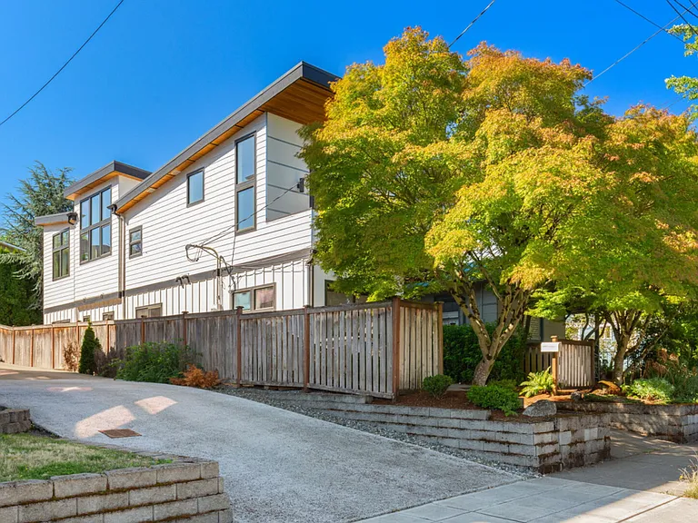 S Orcas St — Photo 37