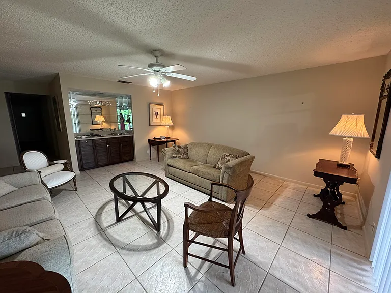 11894 Suellen Cir — Photo 7