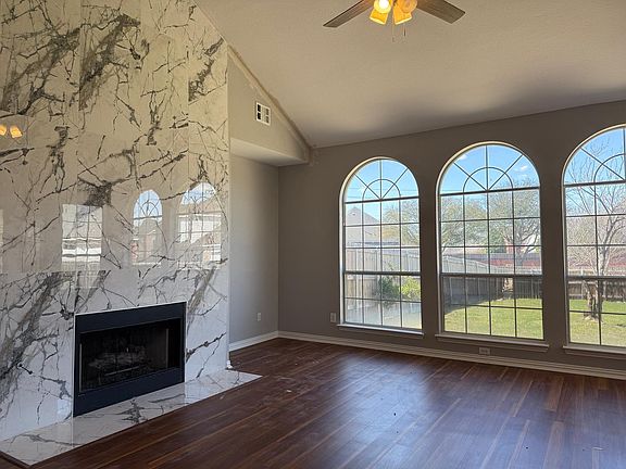 5th image of 4429 Cedar Valley Dr