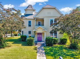 300 E 2nd St, Kenly, NC 27542