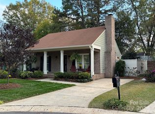 7313 Leacroft Ct, Charlotte, NC 28226