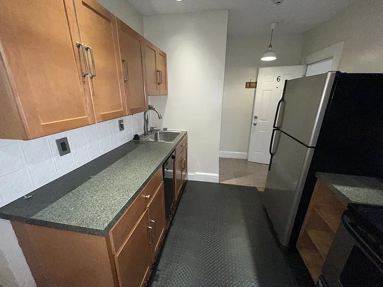 88 Cooke St #6 — Photo 6