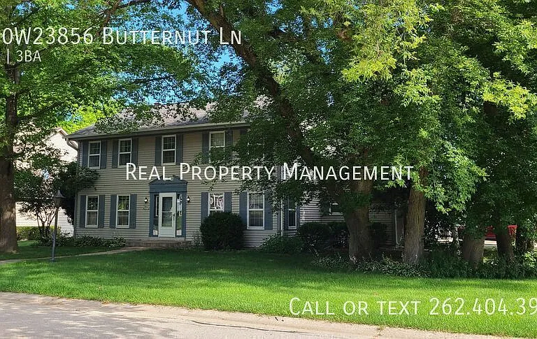 N60W23856 Butternut Ln — Photo 2