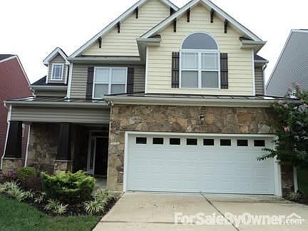 Main House Front View : Grand Entry!