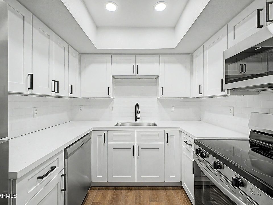 1st image of 1340 N RECKER Road #322