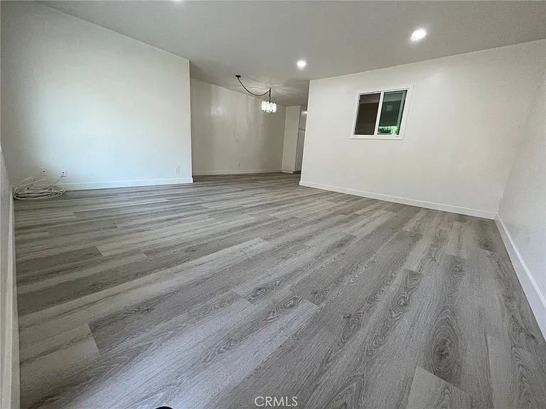 1131 S Alta Vista Ave #F — Photo 1