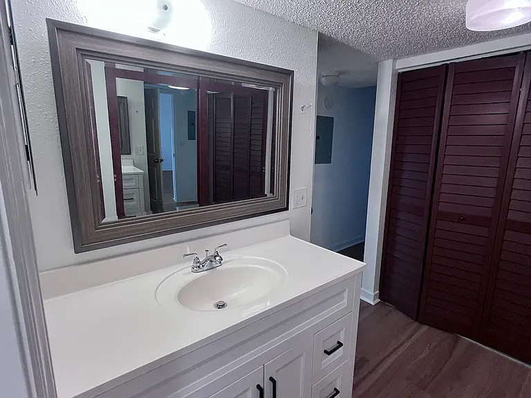 4900 38th Way S #103-D — Photo 22