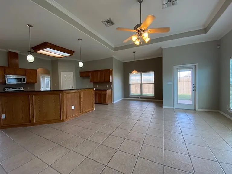 8226 Excalibur Rd — Photo 5