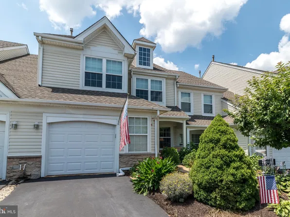 1640 Mayfield Cir, Jamison, PA 18929