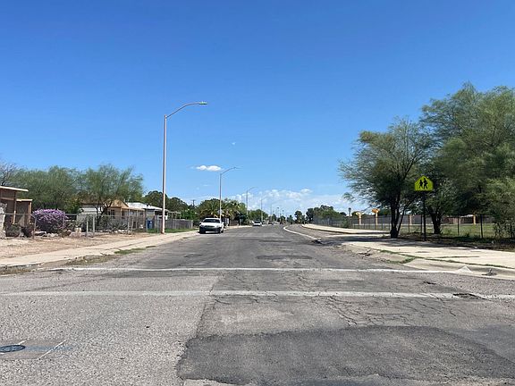5th image of 2717 S Sunland Vis #2719