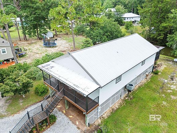 3rd image of 10167 Bayhaven Dr