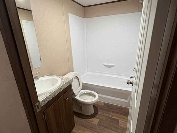 5th image of 136 Turner Rd #136