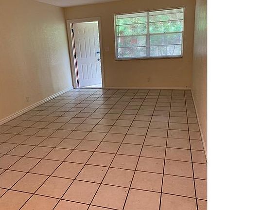 4th image of 5832 NW 23rd St #32