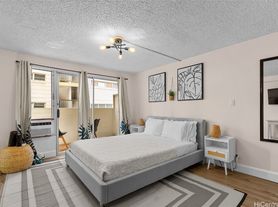 135 Uluniu Ave Honolulu HI | Zillow