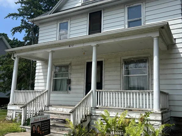 617 Washington St, Sauk City, WI 53583