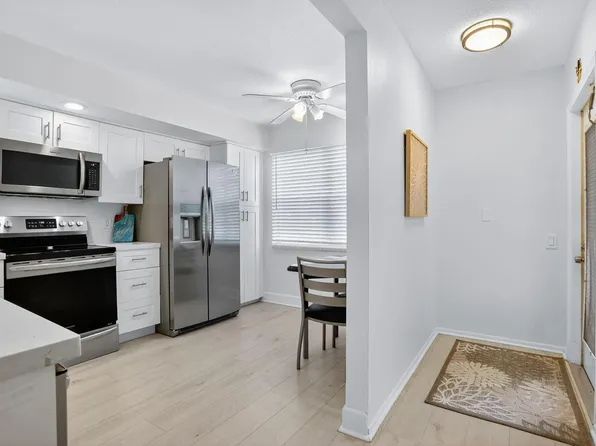 2302 Lucaya Lane #O1, Coconut Creek, FL 33066