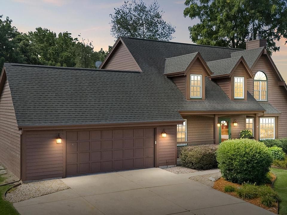 1st image of 27015 Lorie DRIVE
