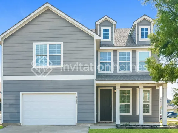 2300 Bray Village Dr, Denton, TX 76207