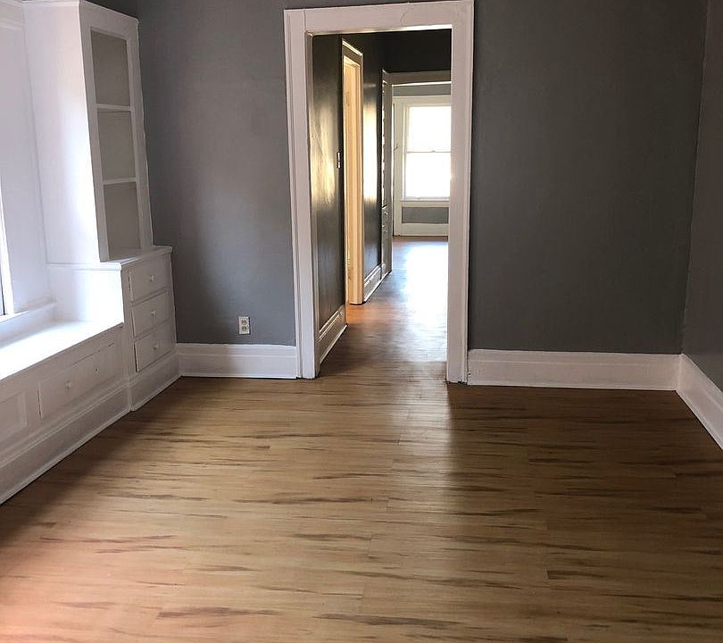 1st image of 12526 Union Ave #4