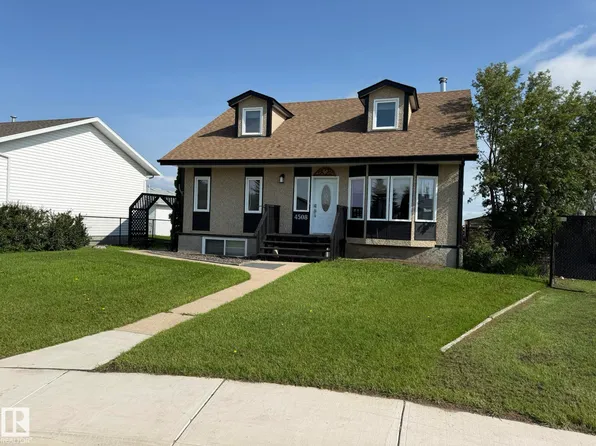 4508 57th Ave, Lamont, AB T0B 2R0